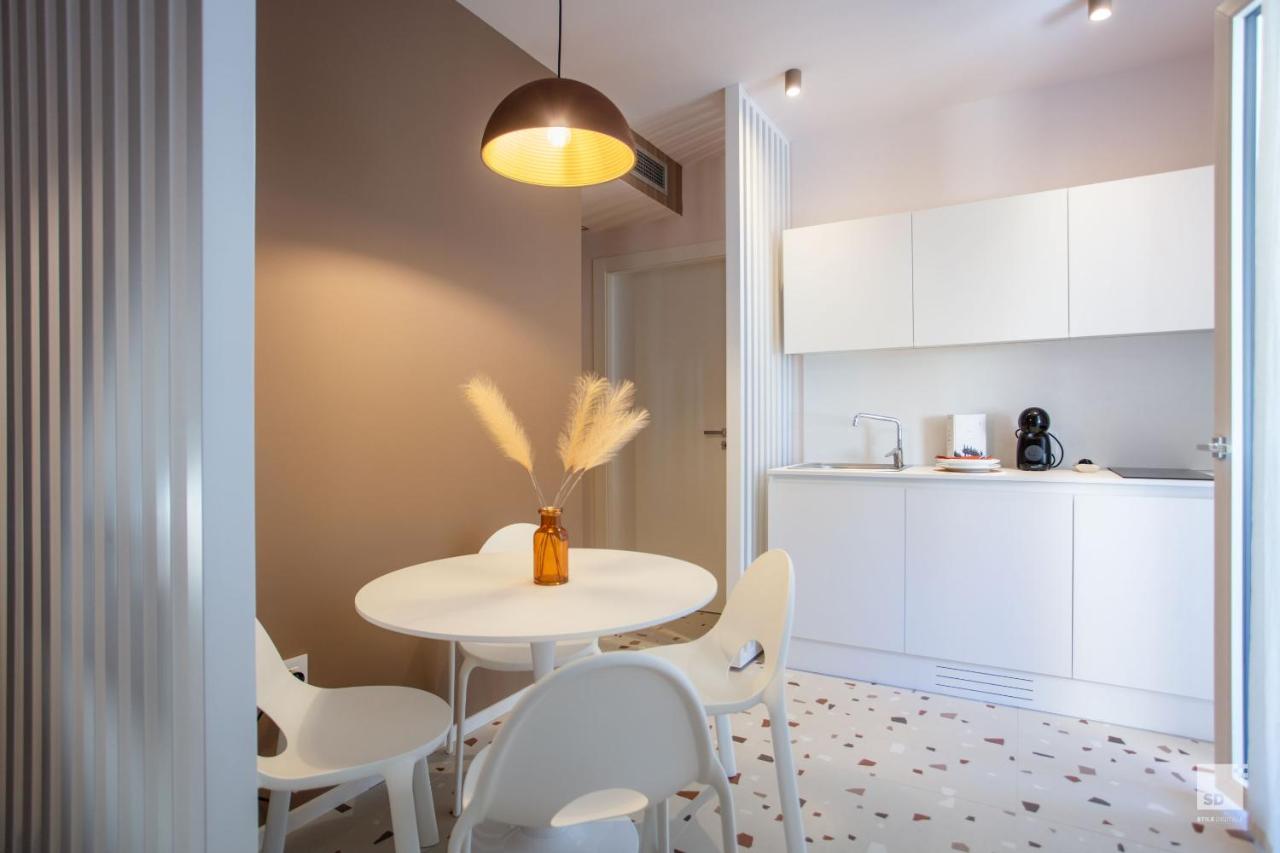 The Lady C - High Apartments トロペーア エクステリア 写真